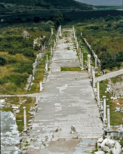 A kikötőt a színházzal összekötő Port Way (vagy Arcadian Way) kilátása, 2. század alkotó: Roman