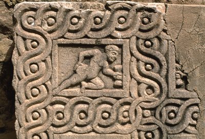Építészeti töredék faragott díszítéssel, részlet, magas császári időszak (Kr. e. 27-395) (lásd még: 267011) alkotó: Roman Imperial Period
