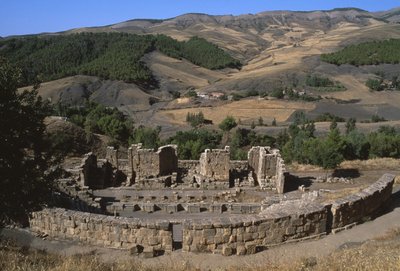 Kilátás a színházra, magas császári időszak (i. e. 27-395) alkotó: Roman Imperial Period