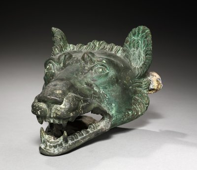 Farkasfejű bárka szerelvény, 1-200 alkotó: Roman Imperial Period