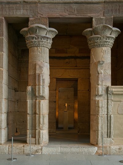 Dendur temploma, ie 10 körül (lipari homokkő) alkotó: Roman Period Egyptian