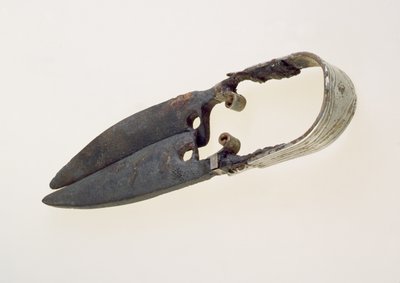 Olló (bronz) alkotó: Roman Roman