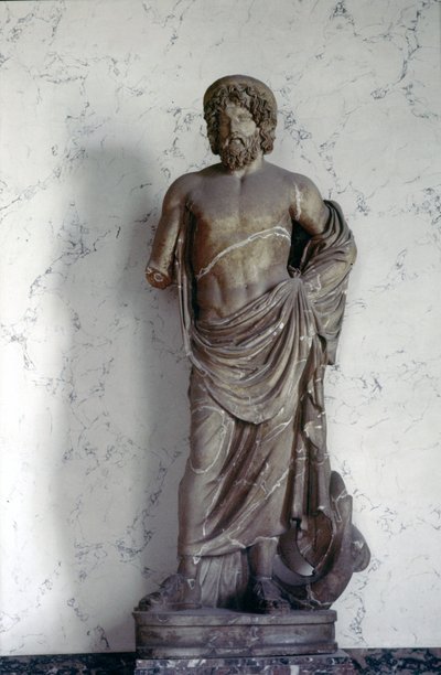 Aszklépiosz szobra, az orvostudomány istene a római vallásban. Louvre Múzeum, Párizs. alkotó: Roman Roman