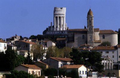 Az Alpok vagy Augustus trófeája, római emlékmű, Turbie, Menton. alkotó: Roman Roman