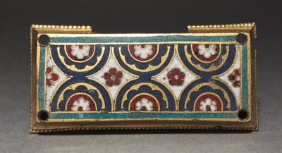 Emléktábla, valószínűleg egy ereklyetartó szentélyből, 1180-1190 körül (aranyozott réz, champlevé és cloisonné zománc) alkotó: Romanesque