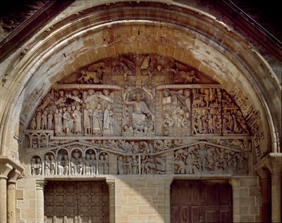 Román művészet: Az utolsó ítéletet ábrázoló Tympan, jobbra a Krisztus-paradicsom, balra a pokol káoszát. Szobra (1130-1140) a Sainte Foy (Sainte-Foy) apátsági templomról Conques-ban (Aveyron), Franciaország. alkotó: Romanesque