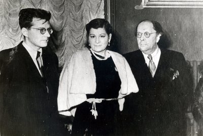 A zeneszerző Dmitrij Dmitrijevics Sosztakovics, Maria Maksakova énekes és Alekszej Nyikolajevics Tolsztoj író alkotó: Russian Photographer