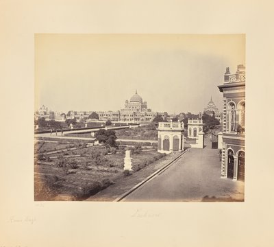 Lakhnau; a Kaiser Bagh alkotó: Samuel Bourne