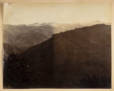 Hegyi táj Darjeelingben,  a "Views of Darjeeling"-ből, 1880-as évek (f/w fotó) alkotó: Samuel Bourne