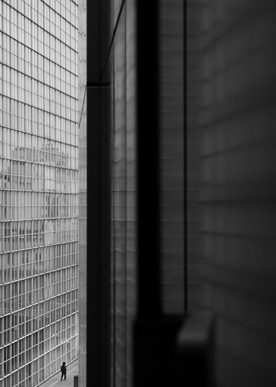 Városi magány – Építészet alkotó: Satoshi Hata