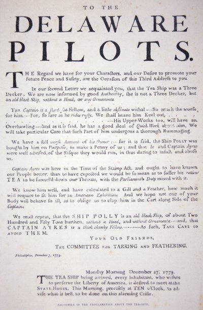 A philadelphiai hazafiak delaware pilótáihoz intézett kiáltványának fakszimile, amely figyelmezteti őket, hogy ne foglalkozzanak a brit teázóval, 1773. december 7. (litho) alkotó: School American