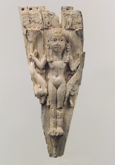 Domborműves lóhomlokzat oroszlánokkal körülvett női alakkal, Kr.e. 9–8. század (elefántcsont) alkotó: School Assyrian