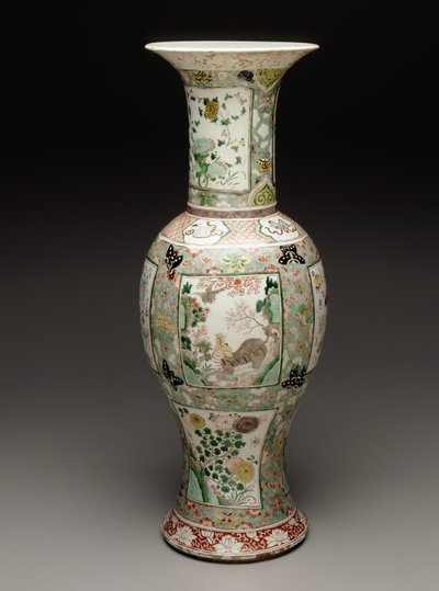 Váza, 1700 körül (porcelán és zománc) alkotó: School Chinese