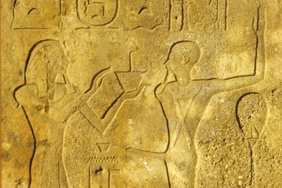 Ókori Egyiptom, Falfestés/faragás, Karnak/Luxor templom, Hatsepszut tömjént kínál Min Istennek alkotó: School Egyptian