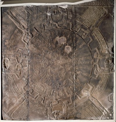 Egyiptomi antikvitás: "" Az állatöv"" Alacsony dombormű Ozirisz keleti kápolnájának mennyezetéről a denderai Hathor templomon. Ptolemaioszi korszak (Kr. e. 332-30) Párizs, Louvre Múzeum alkotó: School Egyptian
