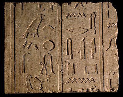 Egyiptomi ókor: egy Takhout nevű hölgyet említő temetési felirat. Kr.e. 8. század. Párizs, Louvre Múzeum alkotó: School Egyptian