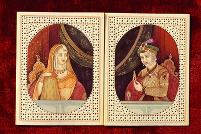 Akbar mogul császár és Jodhabai elefántcsont festménye alkotó: School Indian