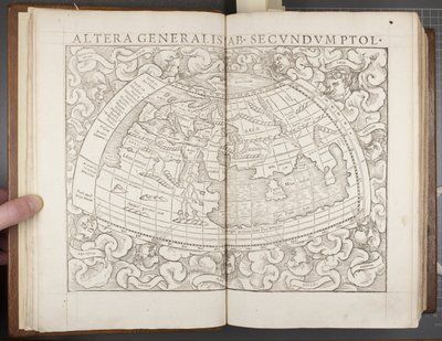 Globe, a Cosmographia-ból, 1544 alkotó: Sebastian Munster