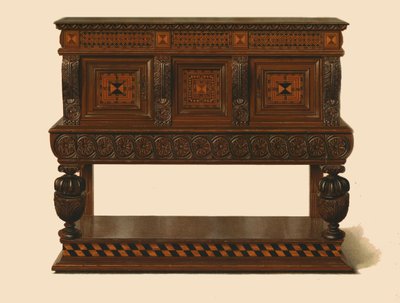 Dió-tölgy állóbüfé, 1904 alkotó: Shirley Charles Llewellyn Slocombe
