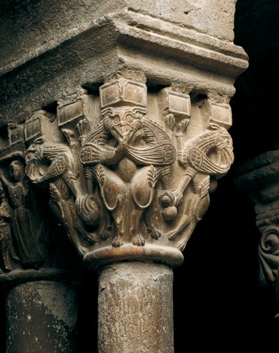 Egy oszlop fővárosa a Santa Maria de l