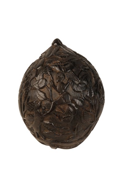 Kókuszból faragott persely poloska, spanyol gyarmati, 1800 körül (kókusz) alkotó: Spanish School