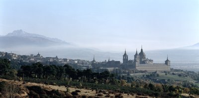 Kilátás a San Lorenzo de El Escorial kolostorra alkotó: Spanish School