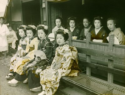 Portré egy gésa Japánban 1900 körül - 1915 (fotográfia) alkotó: Teijiro Takagi