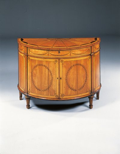 III. György intarziás félholdas komód, 1760-79 körül (szaténfa, amaránt és tulipánfa) alkotó: Thomas (attr.to) Chippendale