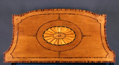A III. György komód egyike (nyúlfa és királyfa) alkotó: Thomas Chippendale
