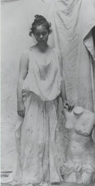 Weda Cook antik szereposztással, c. 1892. alkotó: Thomas Eakins