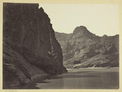 Black Cañon, Colorado folyó, lentről nézve a 7-es tábor közelében. Felfedezések Nevadában és Arizonában, 1871-es expedíció. Hadnagy Geo. M. Wheeler, parancsnok. alkotó: Timothy O