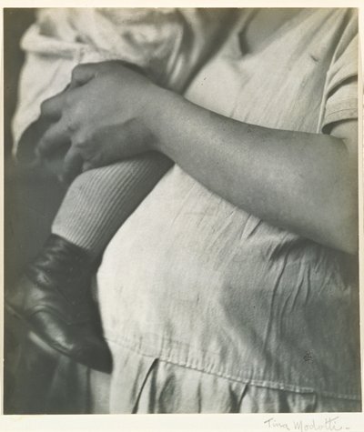 Nő gyermekkel alkotó: Tina Modotti