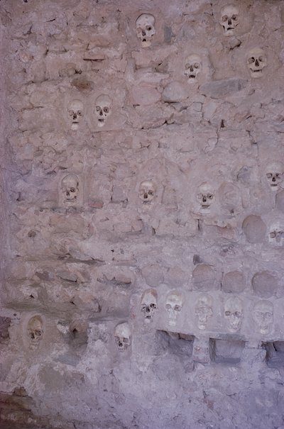 A Koponyák Tornya alkotó: Turkish School