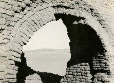 Templom romjai a sivatagban, a kupola függőoszlopának részlete, Adindan, Egyiptom, fotó: Ugo Monneret de Villard alkotó: Ugo Monneret de Villard
