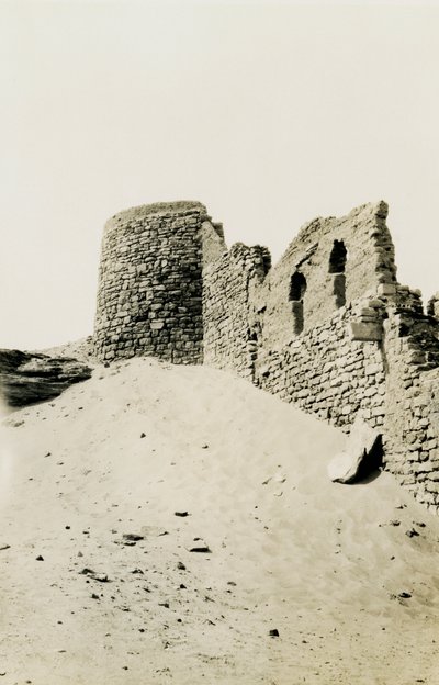 A Szent Simeon kolostor tornya, Asszuán, Egyiptom, fotó: Ugo Monneret de Villard alkotó: Ugo Monneret de Villard
