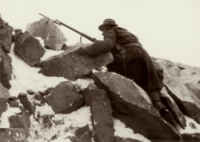 Őrszolgálat Adamellón az első világháború alatt (f/w fotó) alkotó: Ugo Ojetti
