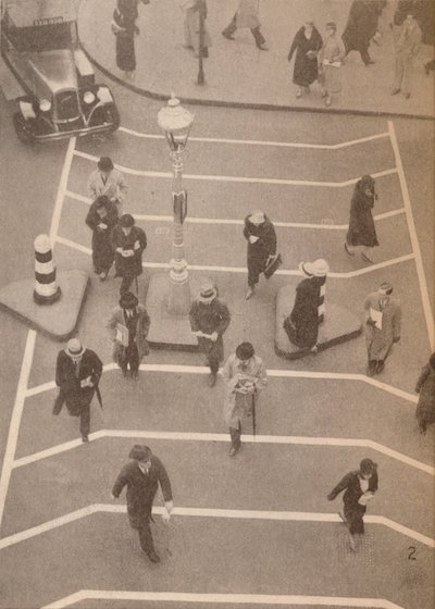 Biztonsági sáv a Charing Cross állomással szemben, c1934, 1935 alkotó: Unbekannt