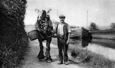 Csatornabárkát húzó ló, 1926-1927 alkotó: Unbekannt