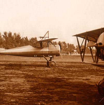 Felszálló repülőgép, c1914-c1918 alkotó: Unbekannt