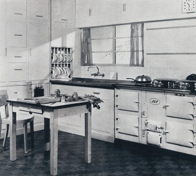 Aga Heat Kft. A Model F Aga Cooker nagy házhoz fekete és krémszínű üvegzománc bevonattal alkotó: Unbekannt