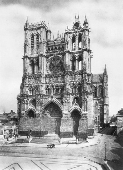 Amiens-i katedrális, Pikárdia, Franciaország, 1918 alkotó: Unbekannt