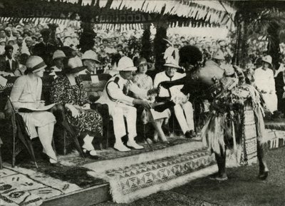 Suva, Fidzsi-szigetek. A sperma bálna Tabua fogának bemutatása ...1927, 1937. alkotó: Unbekannt