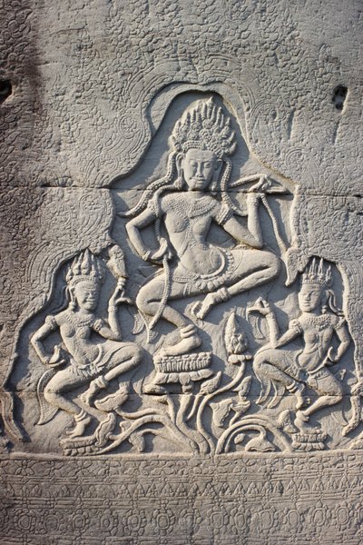 Oszlopba faragott Bayon Celestial Dancers, Siem Reap, Kambodzsa alkotó: Unbekannt