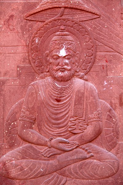 A hindu templomba vésett Bhagavad Gita: Vrindávana ma alkotó: Unbekannt