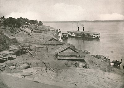 Bhamo – Irrawaddy Flotilla Mail Steamer at the Ghat, 1900. alkotó: Unbekannt