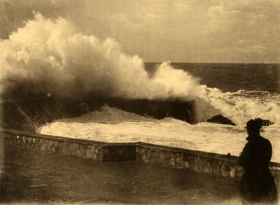 Biarritz - Hullámhatás a Rocher de la Vierge gátjánál, 1930. alkotó: Unbekannt
