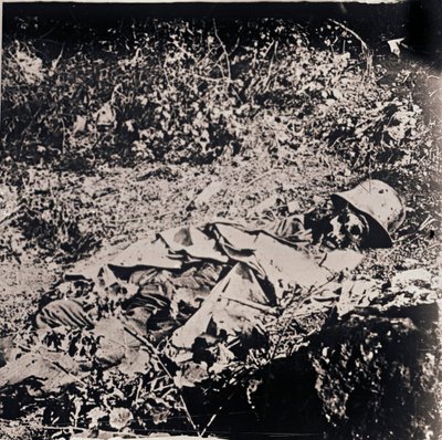Meghalt német katona holtteste, 1914-c1918 alkotó: Unbekannt