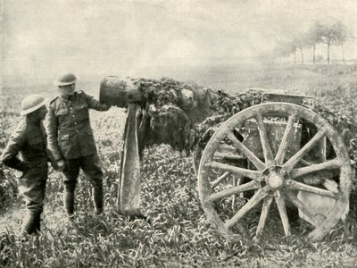 Brit dummy Gun in Field, hogy vonzza a németek tüzét, 1919. alkotó: Unbekannt