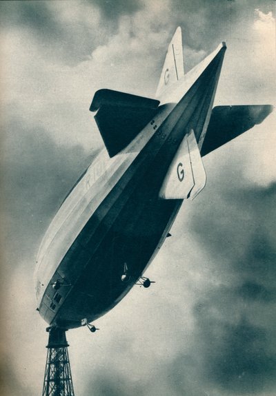 Brit merev léghajó, R101 a kikötőárbocán a Cardingtonban, Bedfordshire, c1929 c1937 alkotó: Unbekannt