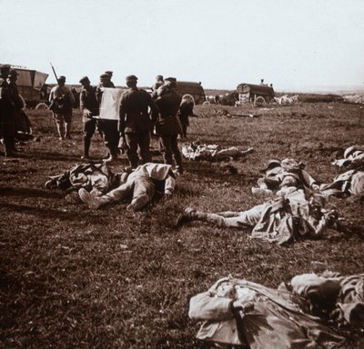 Holttestek temetése, Sainte-Marie-à-Py, Észak-Franciaország, 1914-c1918 alkotó: Unbekannt